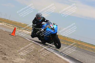 media/May-29-2023-Lets Ride (Mon) [[943717a907]]/B Group/1220pm (Grapevine)/